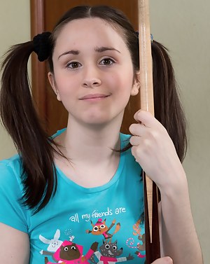 Free Pigtails Porn Pictures